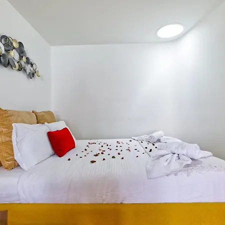 Cetral And Beautiful Flat In Bairro Alto *